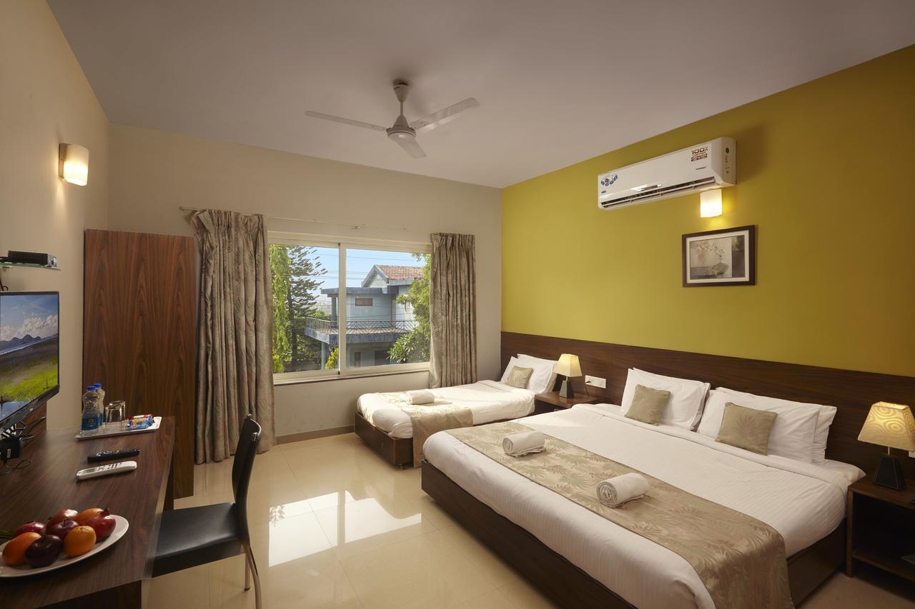 ไฮแลนด์ โฮมส์ บัดเจ็ต Hotel ปณชี ภายนอก รูปภาพ